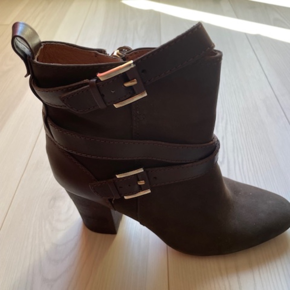 Louise et Cie Boots-Size 8 1/2